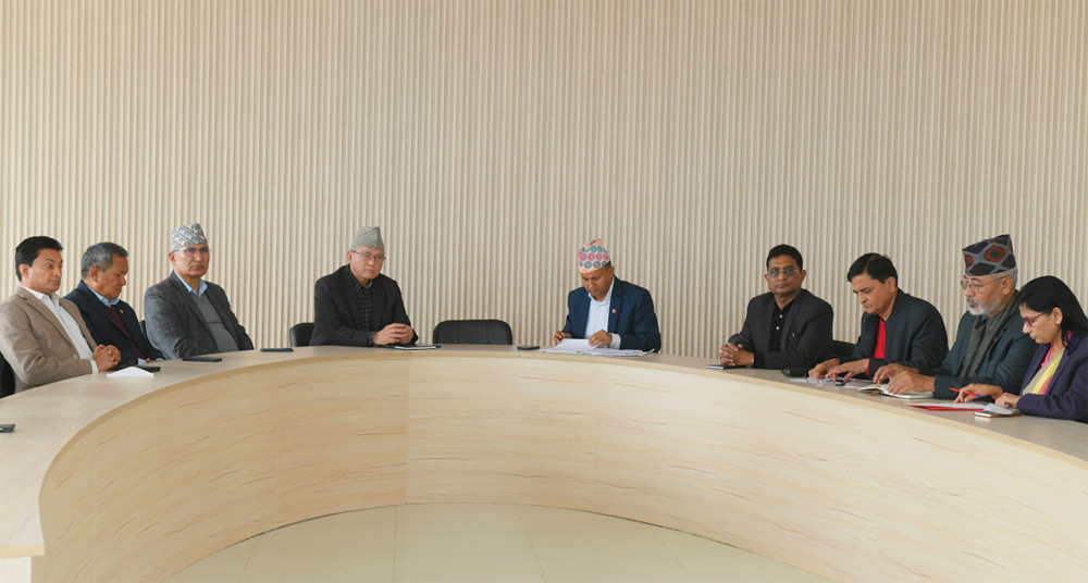 एमालेको वारपारको आन्दोलन घोषणा: वैशाख १२ मा काठमाडौँमा विशाल प्रदर्शन हुने (तालिकासहित)